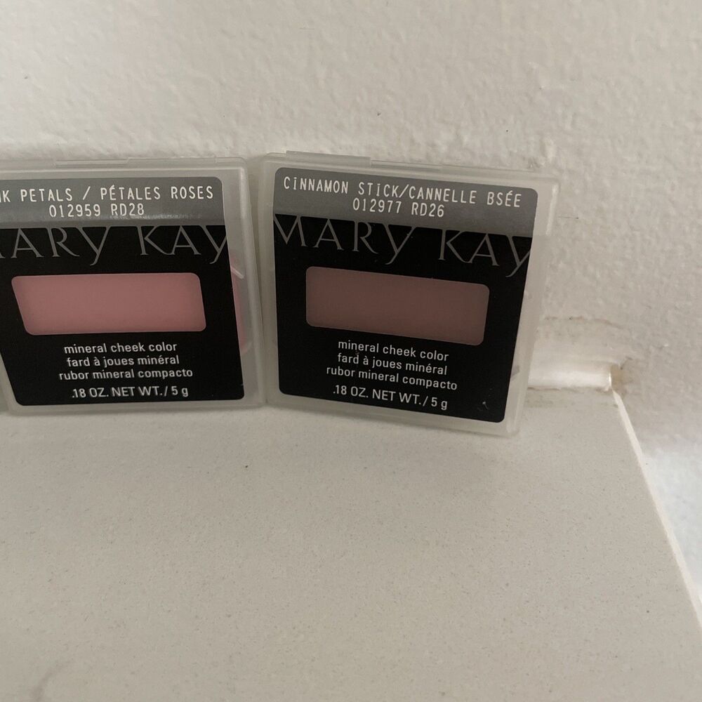 Lot Of 3 Discontinued Mary Kay Products 012959 Cheek 012977 Bronzer 016611 - Picture 4 of 8